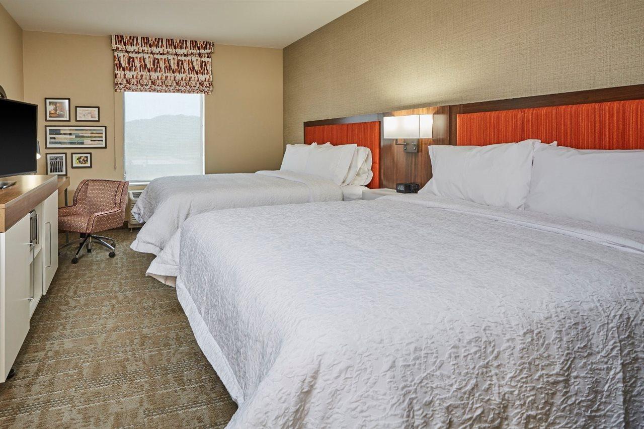 Hampton Inn & Suites Roseburg Extérieur photo
