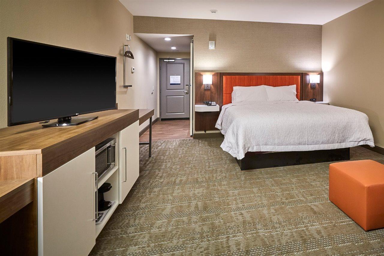 Hampton Inn & Suites Roseburg Extérieur photo