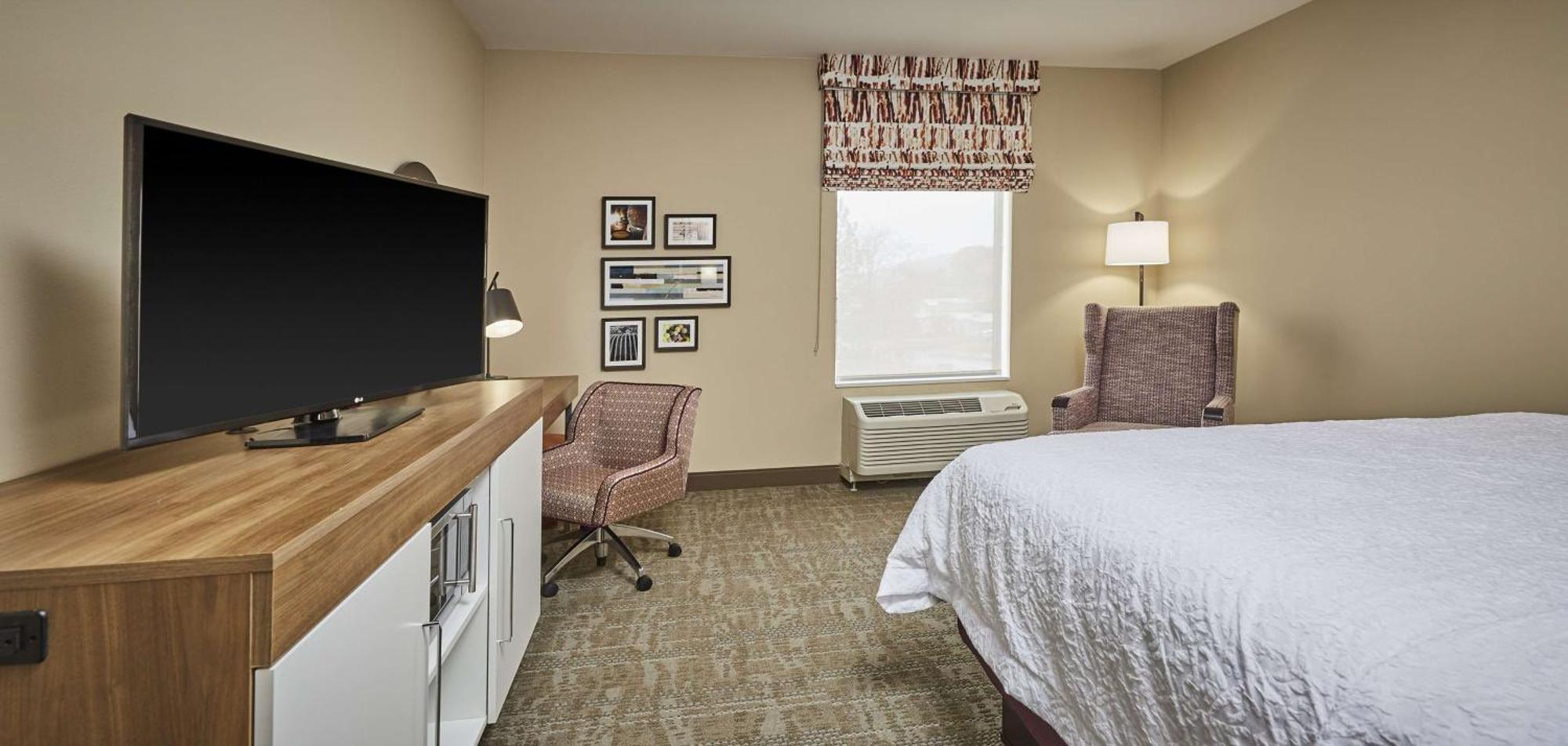 Hampton Inn & Suites Roseburg Extérieur photo